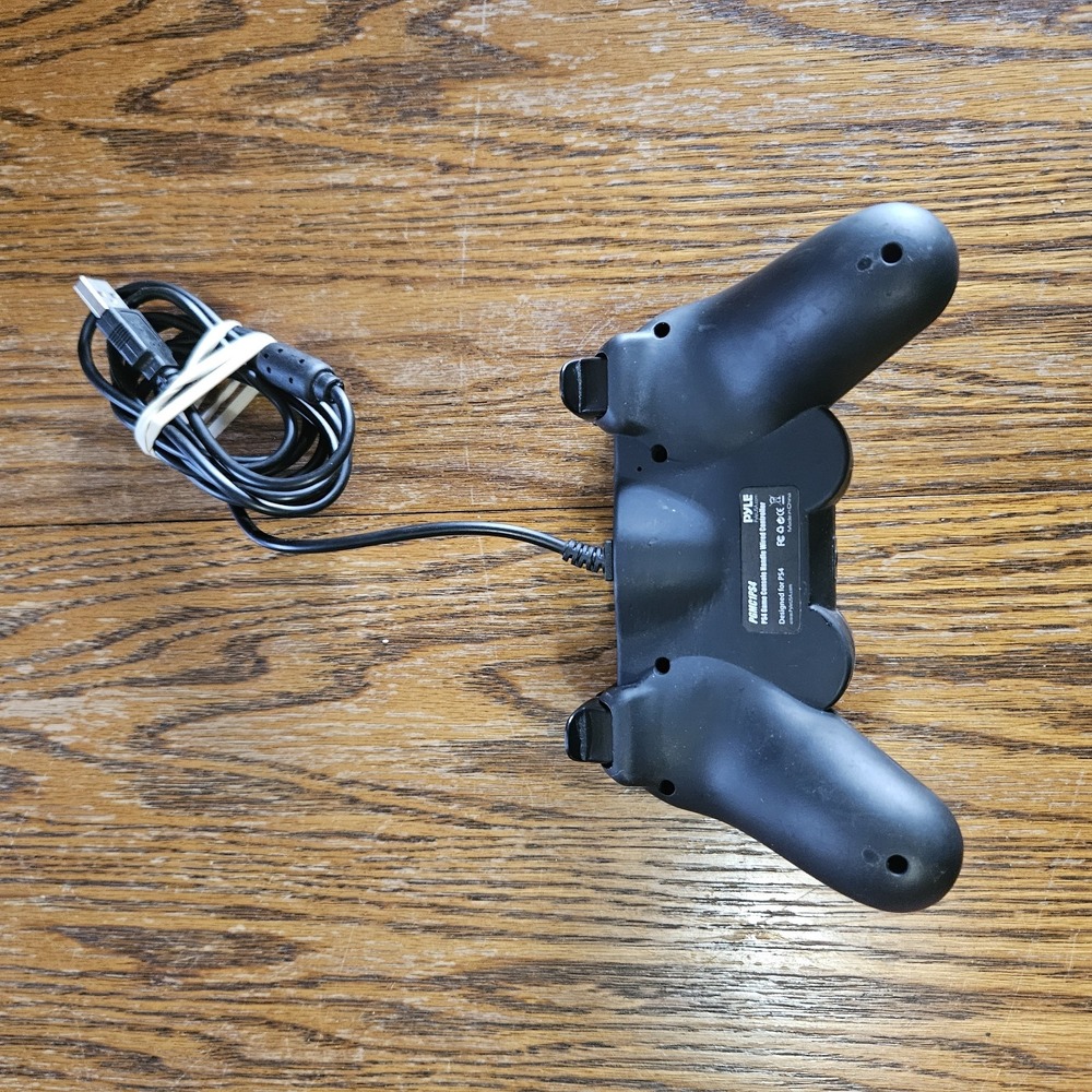 Pyle Controller Console Handle USB Connection Compatible with PS4 - Picture 3 of 4
